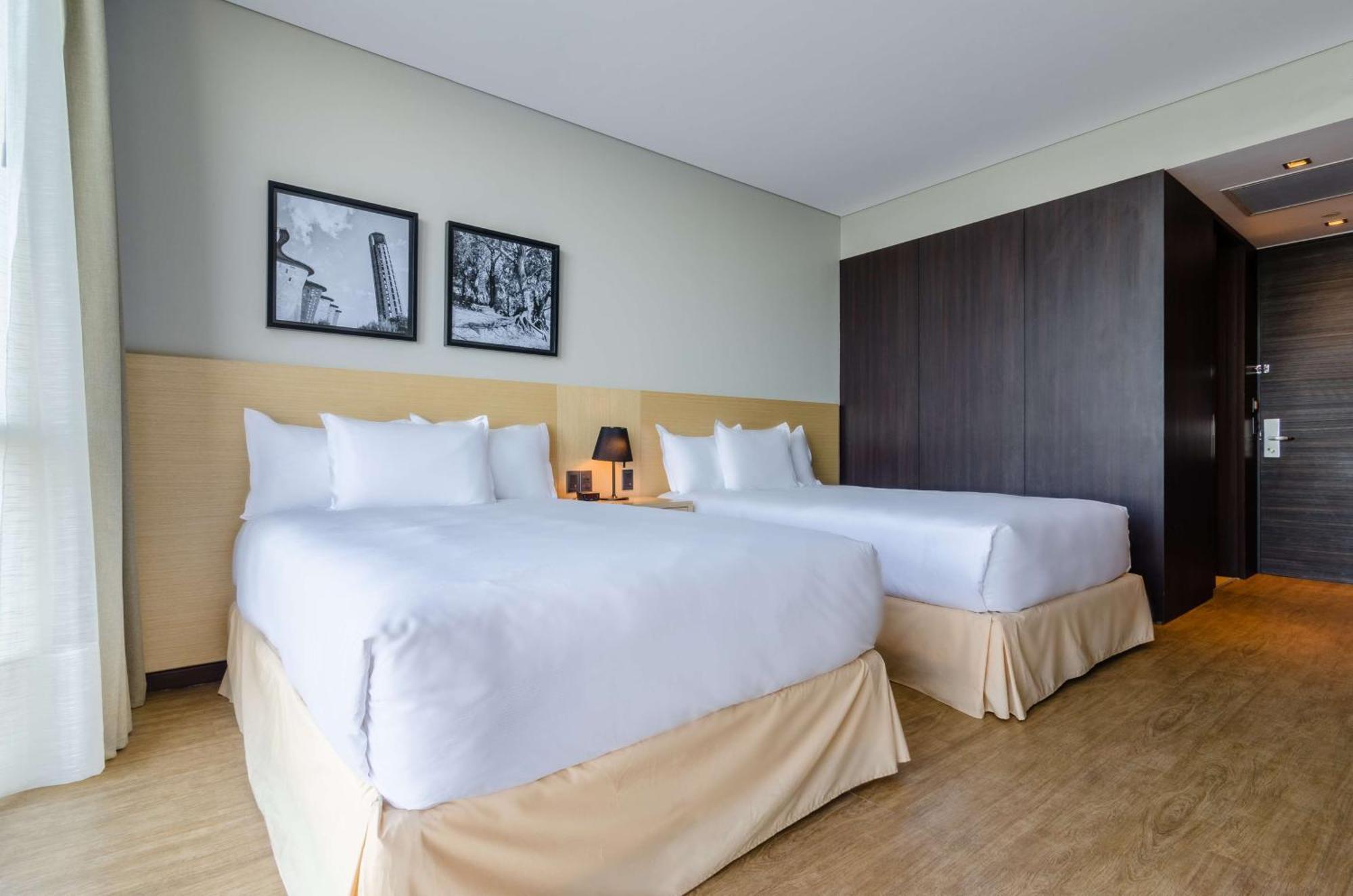Готель Hampton By Hilton Montevideo Carrasco Сьюдад-де-ла-Коста Екстер'єр фото