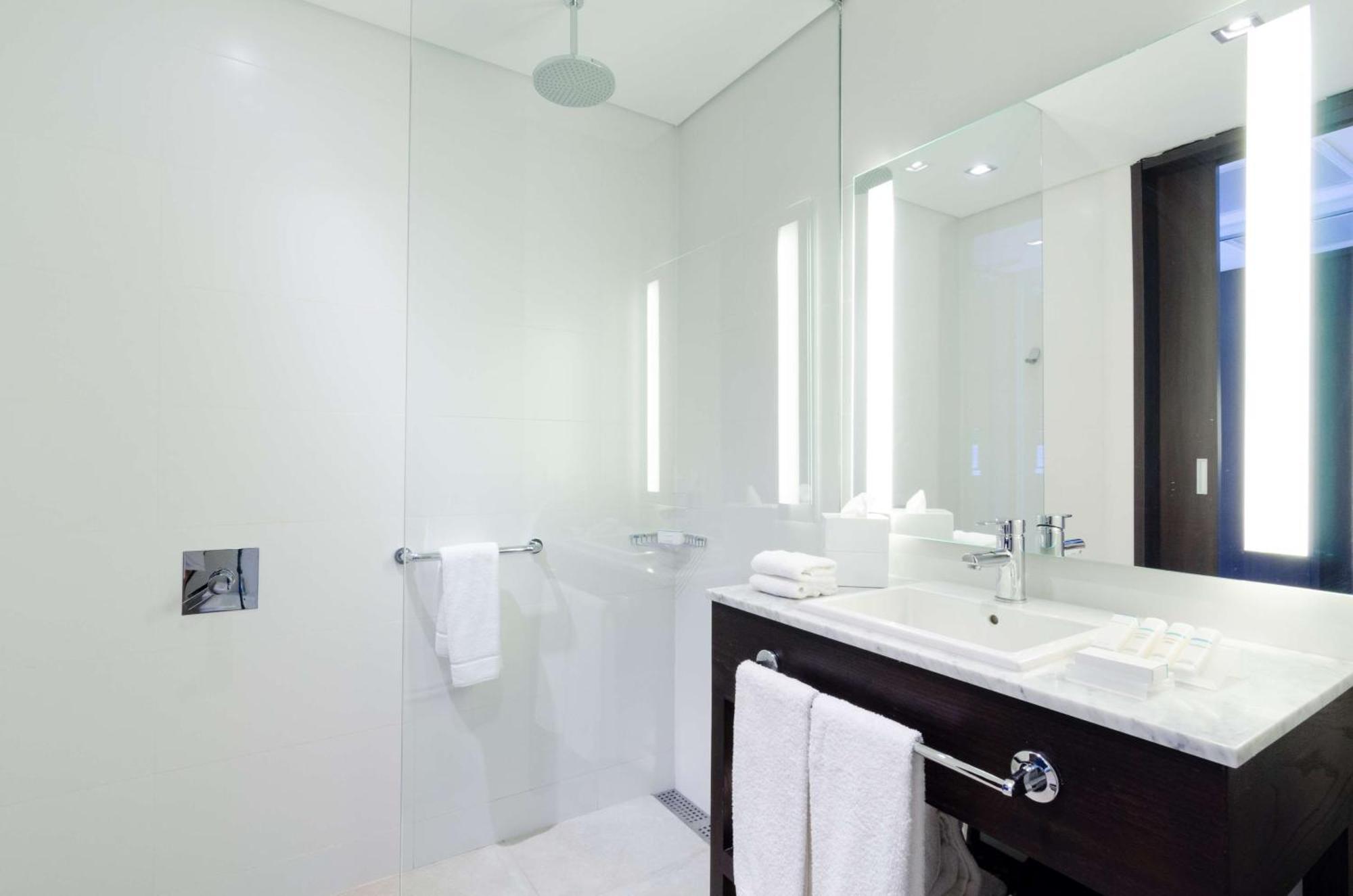 Готель Hampton By Hilton Montevideo Carrasco Сьюдад-де-ла-Коста Екстер'єр фото