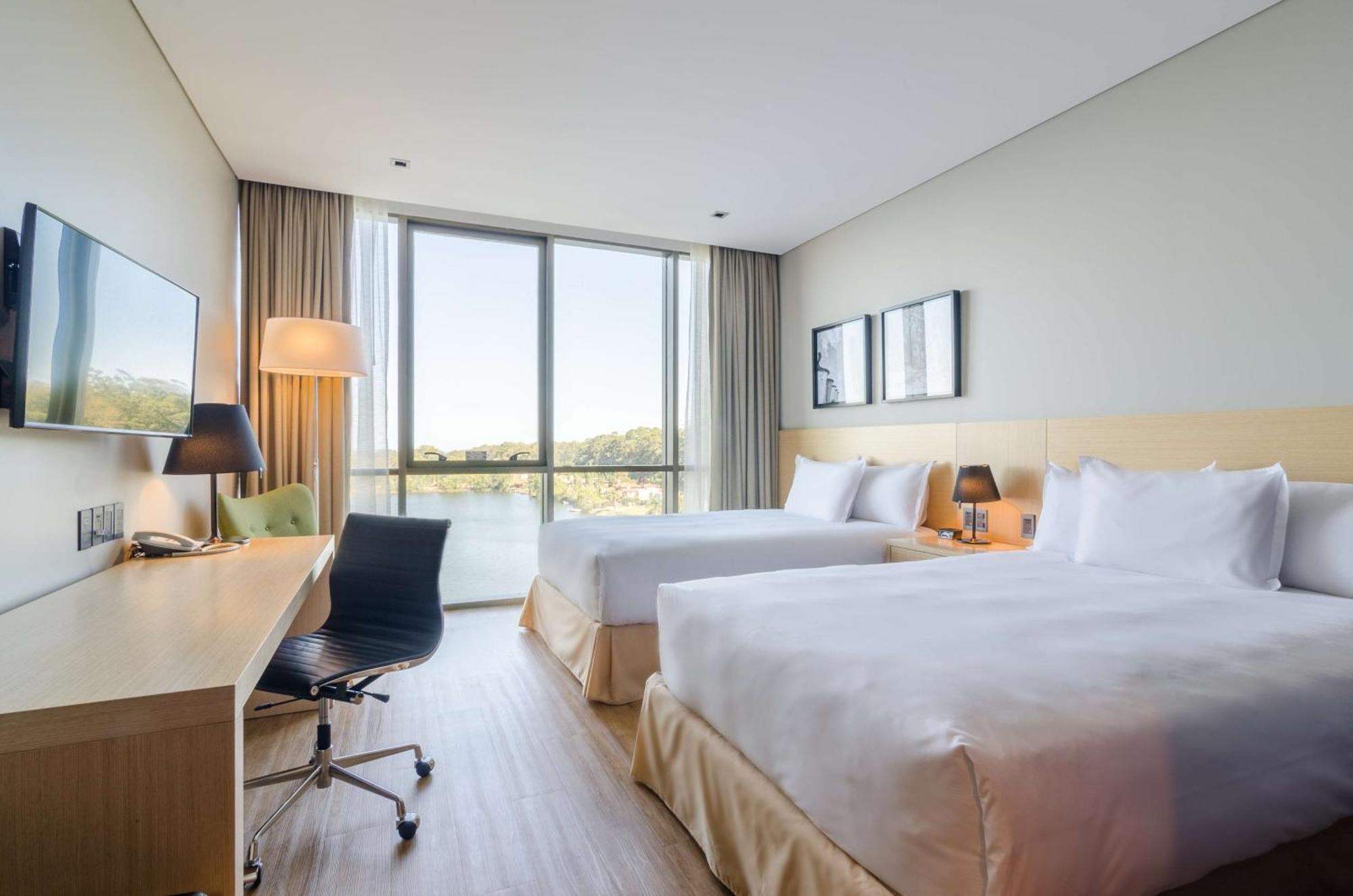 Готель Hampton By Hilton Montevideo Carrasco Сьюдад-де-ла-Коста Екстер'єр фото