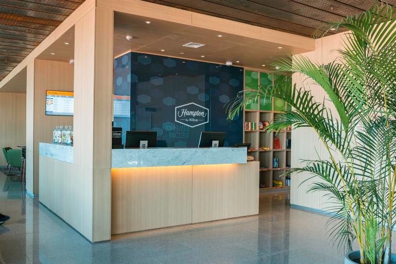 Готель Hampton By Hilton Montevideo Carrasco Сьюдад-де-ла-Коста Екстер'єр фото