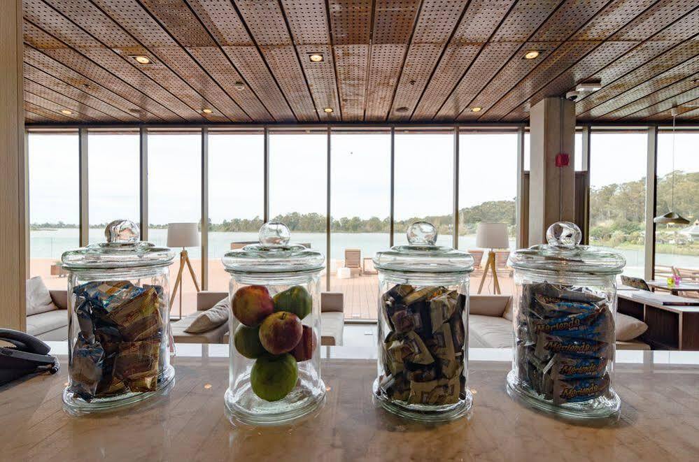 Готель Hampton By Hilton Montevideo Carrasco Сьюдад-де-ла-Коста Екстер'єр фото